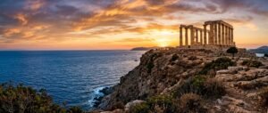 Παραλιακή διαδρομή προς το Σούνιο με αυτοκίνητο