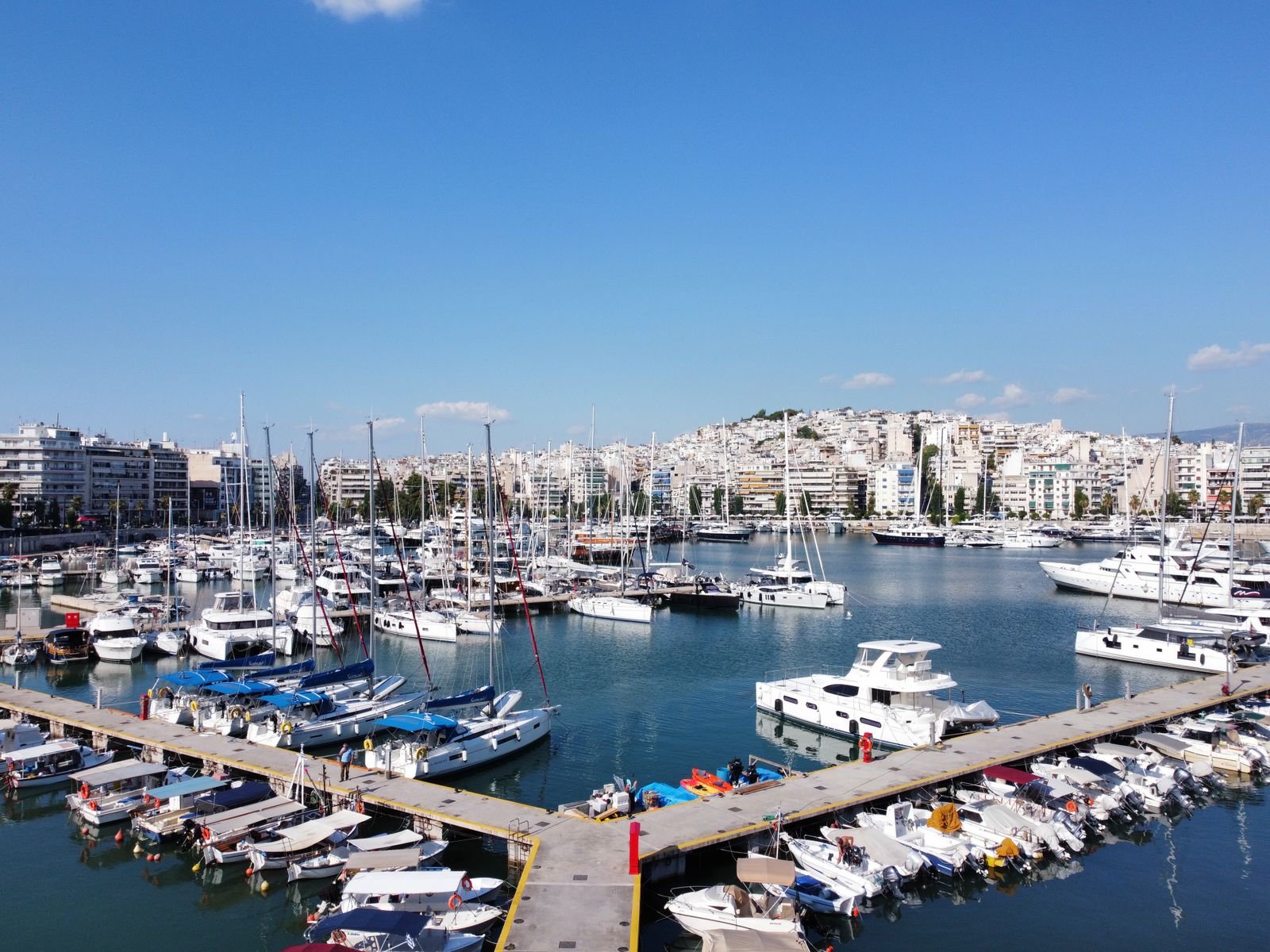 Μαρίνα Ζέας στο Πασαλιμάνι Πειραιά